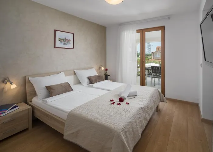 Alena Διαμέρισμα Πόρετς